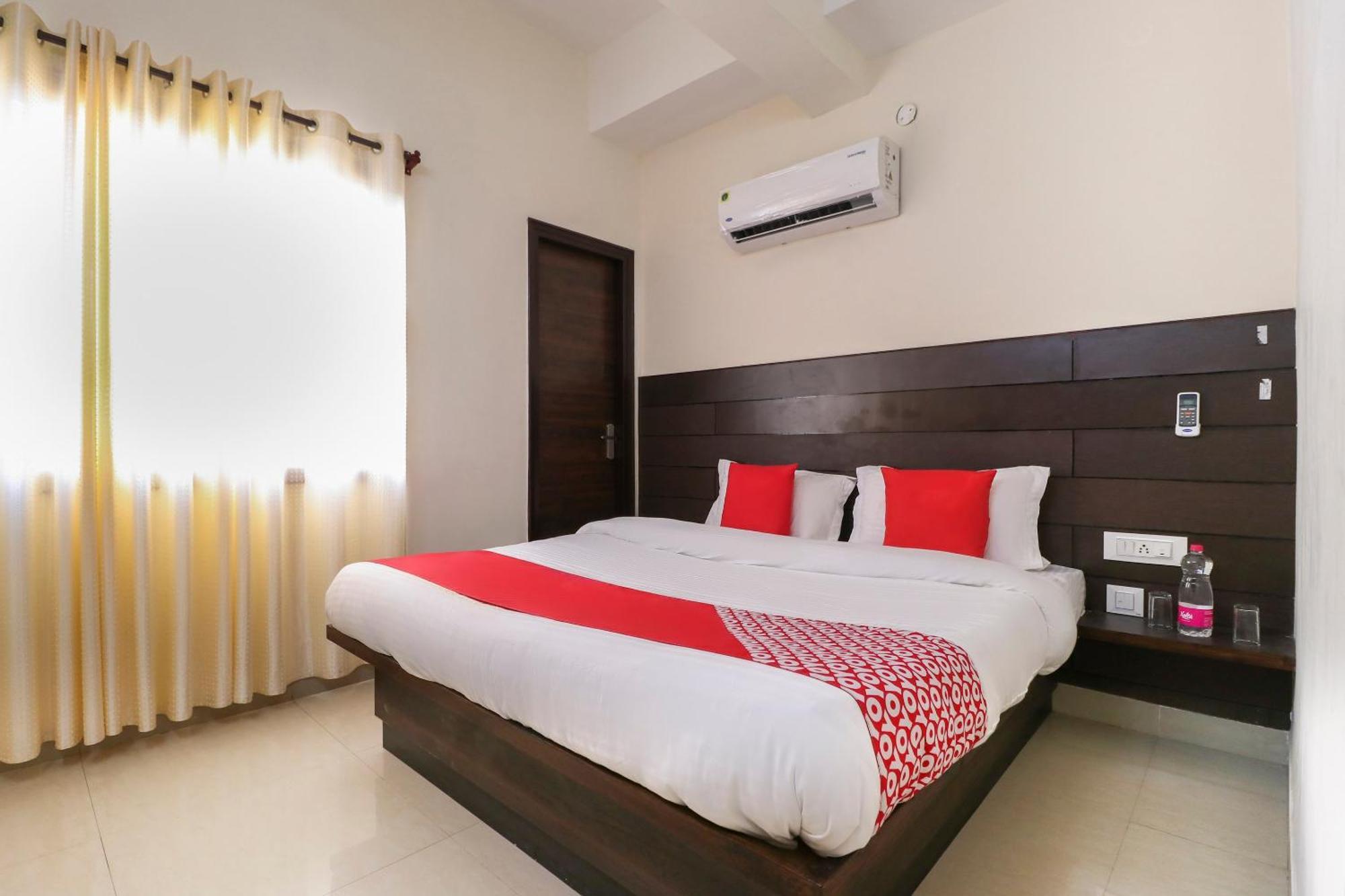 Hotel O Red Ark Landran المظهر الخارجي الصورة